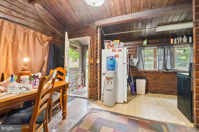 59 CHIPMUNK LN, Harpers Ferry, WV 25425