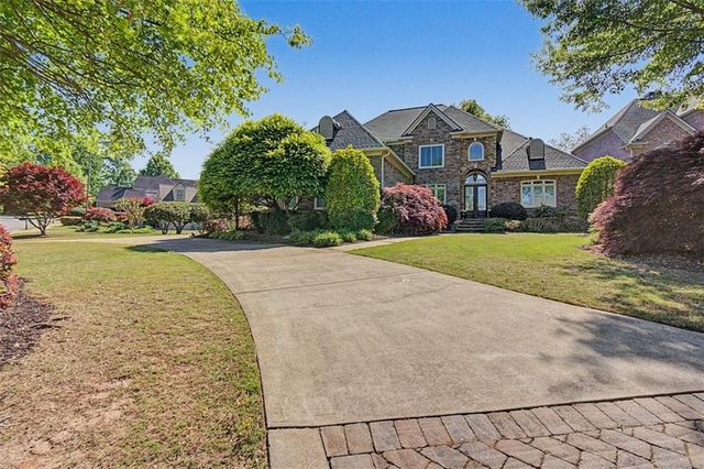 114 Ridgemoor Trace, Canton, GA 30115