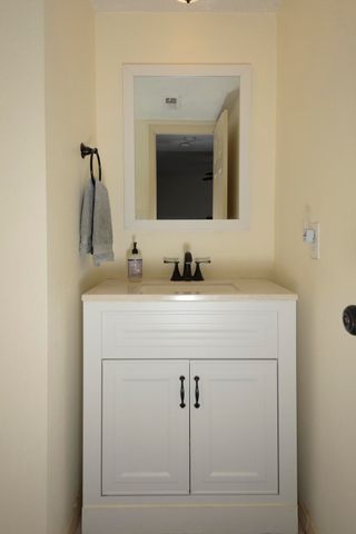 1752 BLUEBERRY Drive NE, Rio Rancho, NM 87144