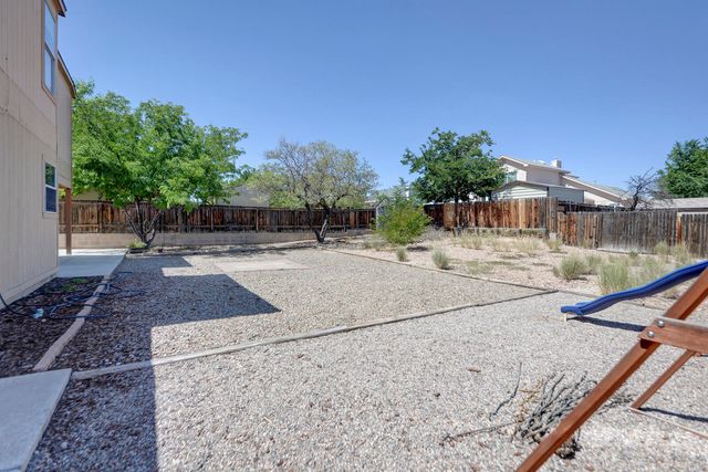 1752 BLUEBERRY Drive NE, Rio Rancho, NM 87144