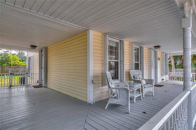 208 MARY AVENUE, New Smyrna Beach, FL 32168