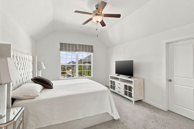 2700 Starburst Drive, Little Elm, TX 75068