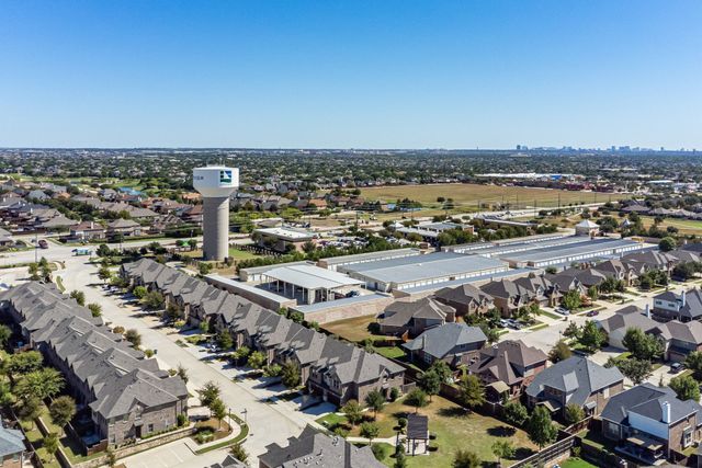 2700 Starburst Drive, Little Elm, TX 75068