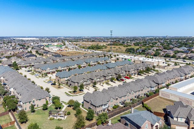 2700 Starburst Drive, Little Elm, TX 75068