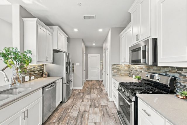 2700 Starburst Drive, Little Elm, TX 75068