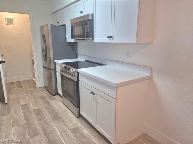 1150 North Buffalo Drive 2039, Las Vegas, NV 89128
