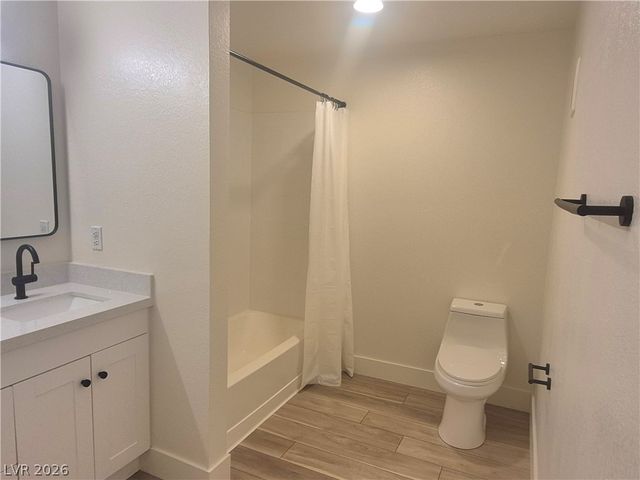 1150 North Buffalo Drive 2039, Las Vegas, NV 89128