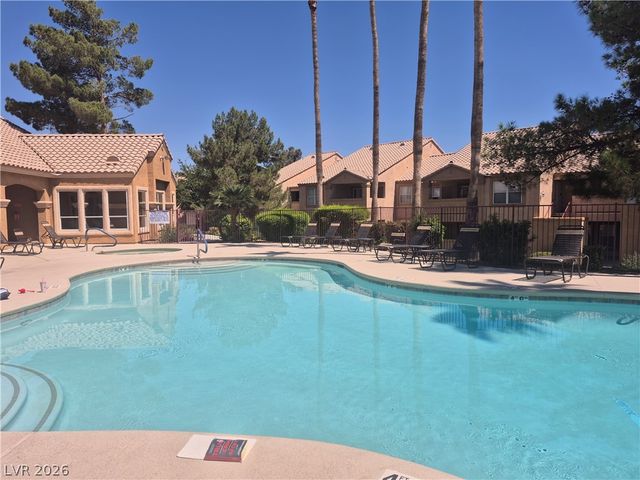 1150 North Buffalo Drive 2039, Las Vegas, NV 89128