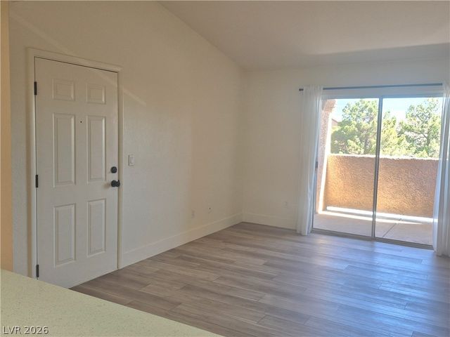 1150 North Buffalo Drive 2039, Las Vegas, NV 89128