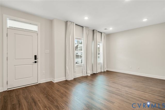 8601 Forge Gate Ln, Chesterfield, VA 23832