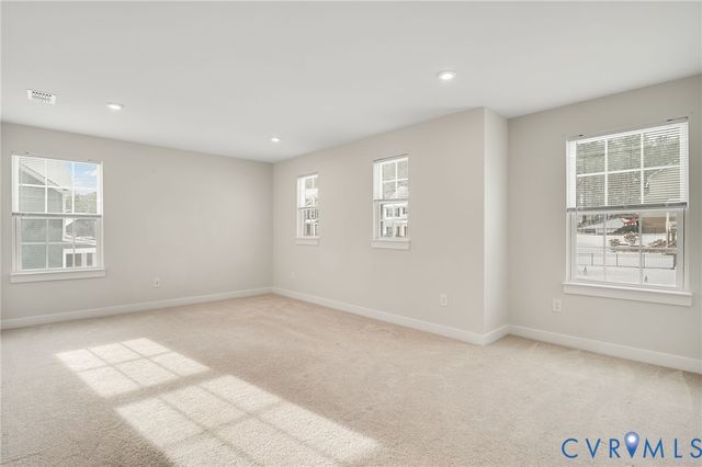 8601 Forge Gate Ln, Chesterfield, VA 23832