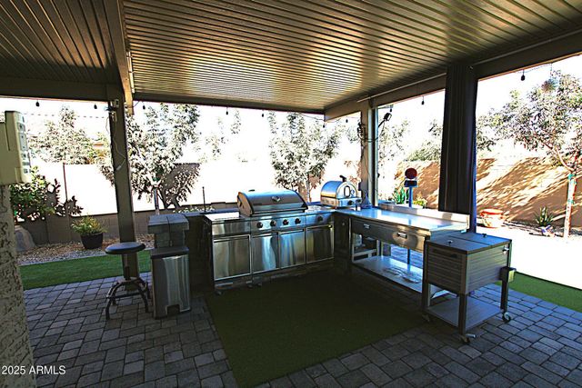 925 S 107TH Drive, Avondale, AZ 85323