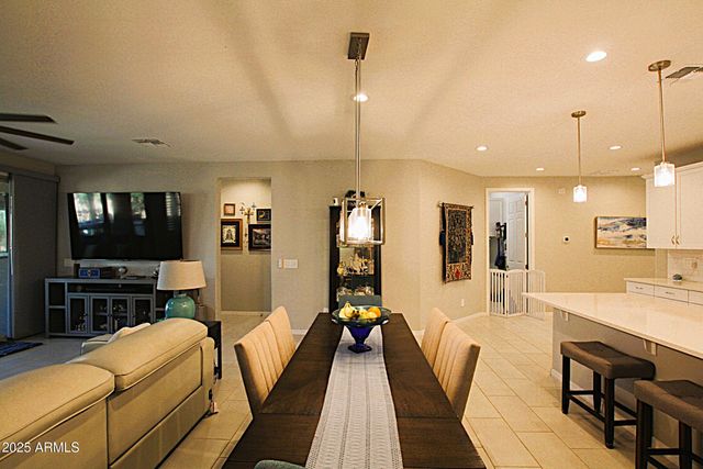 925 S 107TH Drive, Avondale, AZ 85323