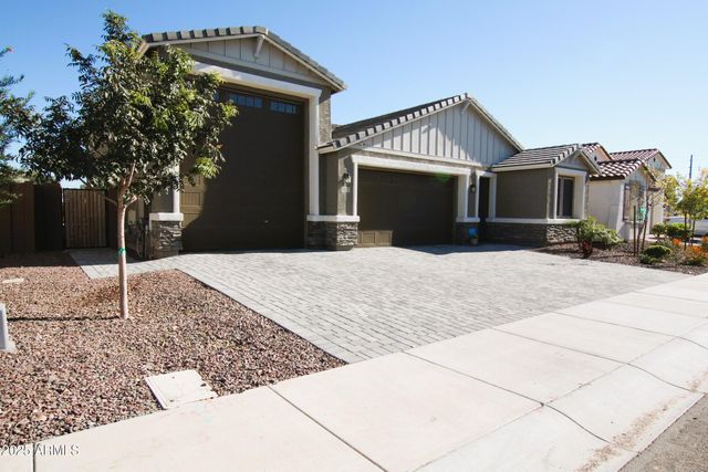 925 S 107TH Drive, Avondale, AZ 85323