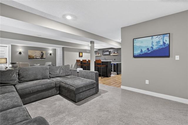 18065 Hauser Street, Overland Park, KS 66013