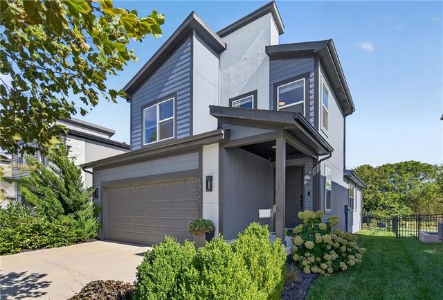 18065 Hauser Street, Overland Park, KS 66013