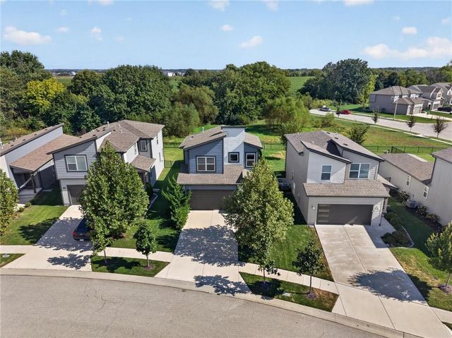 18065 Hauser Street, Overland Park, KS 66013