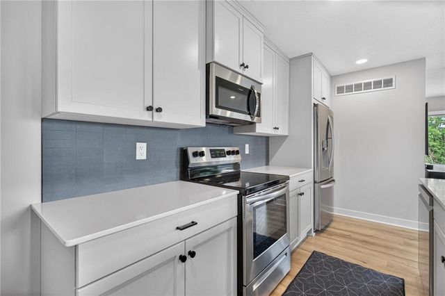 18065 Hauser Street, Overland Park, KS 66013