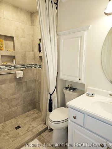 201 W 17TH Street W, Lumberton, NC 28358