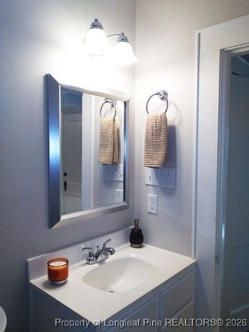 201 W 17TH Street W, Lumberton, NC 28358