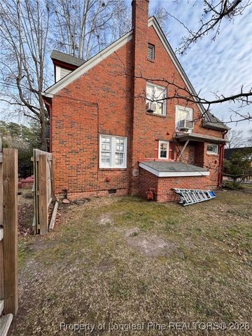 201 W 17TH Street W, Lumberton, NC 28358