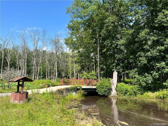 79 Bisch Road, Middletown, NY 10940