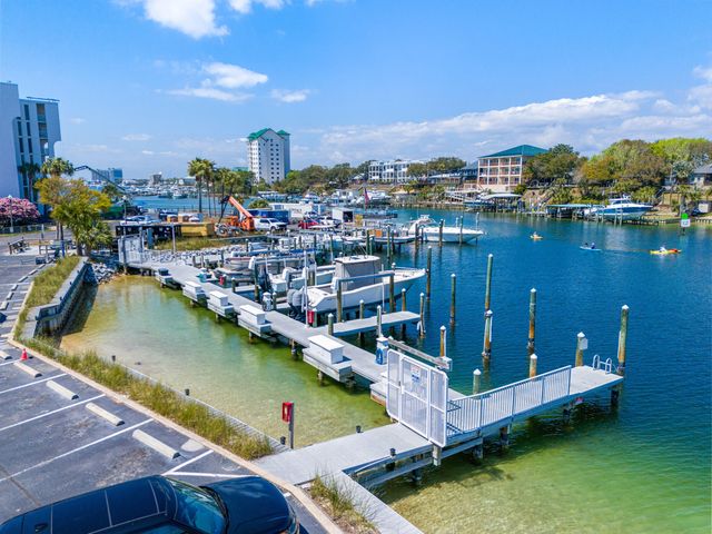 30 Moreno Point Road 305C, Destin, FL 32541