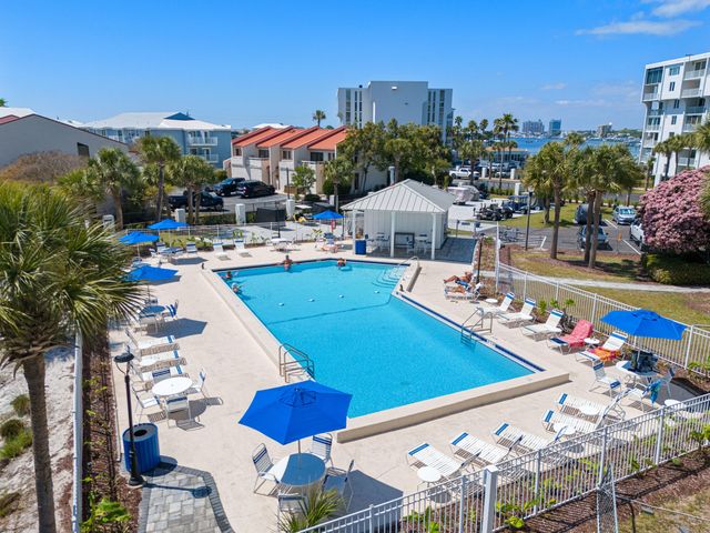 30 Moreno Point Road 305C, Destin, FL 32541