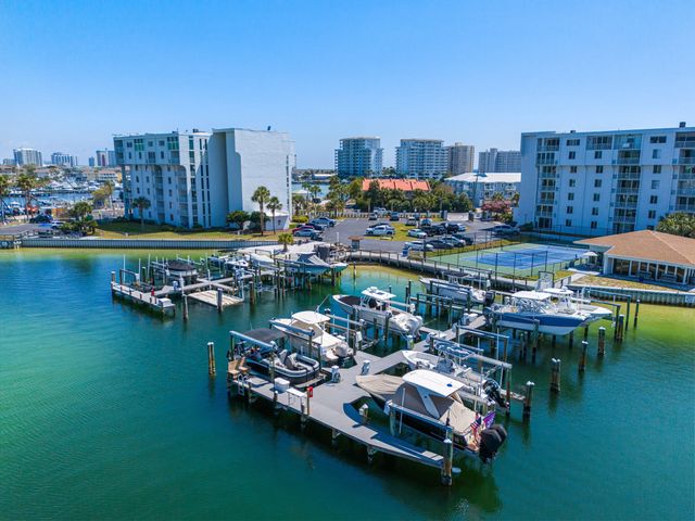30 Moreno Point Road 305C, Destin, FL 32541