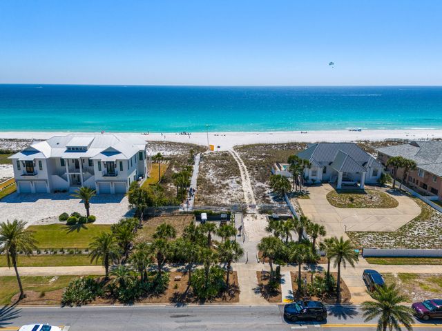 30 Moreno Point Road 305C, Destin, FL 32541