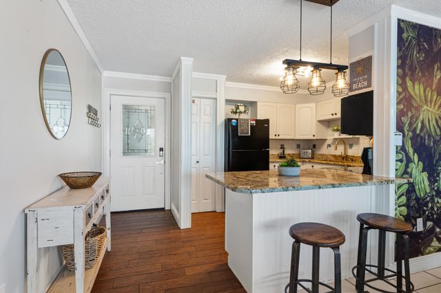 30 Moreno Point Road 305C, Destin, FL 32541