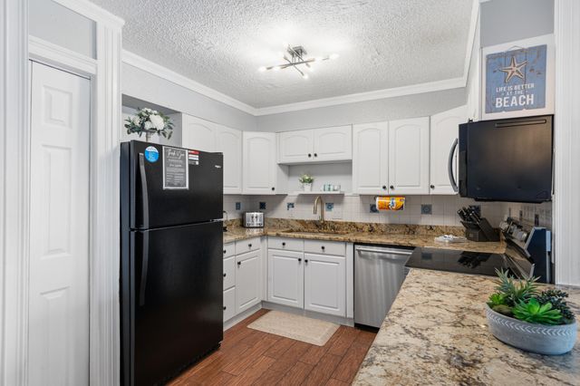 30 Moreno Point Road 305C, Destin, FL 32541