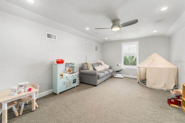 741 SW 133RD WAY, Newberry, FL 32669