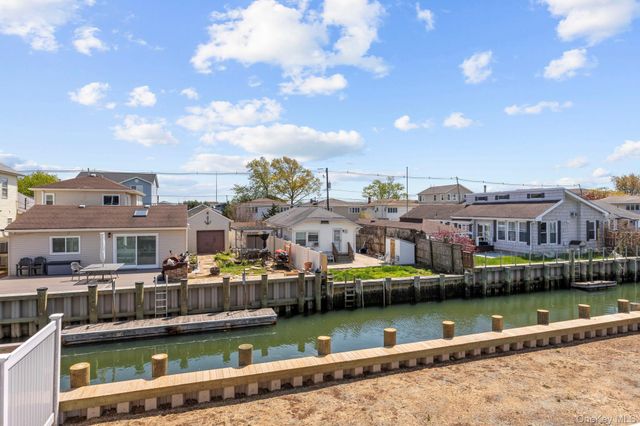 455 Nassau Avenue, Freeport, NY 11520
