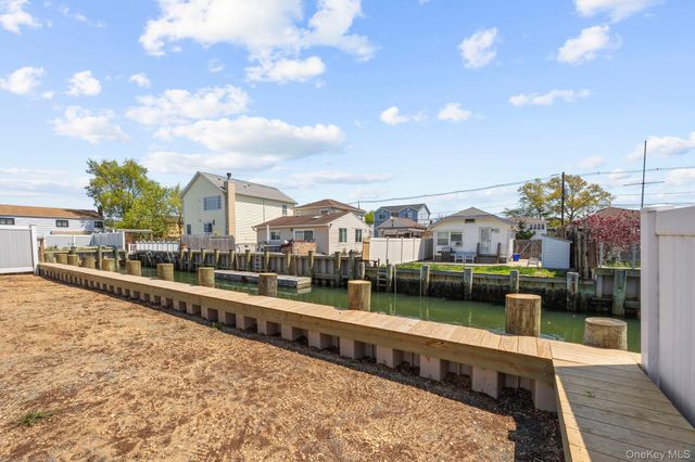 455 Nassau Avenue, Freeport, NY 11520