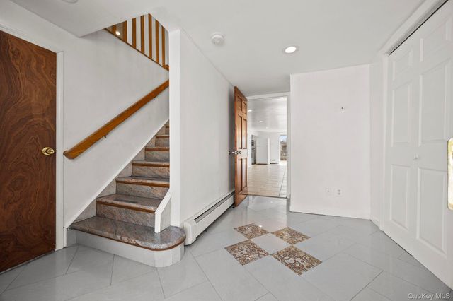 455 Nassau Avenue, Freeport, NY 11520