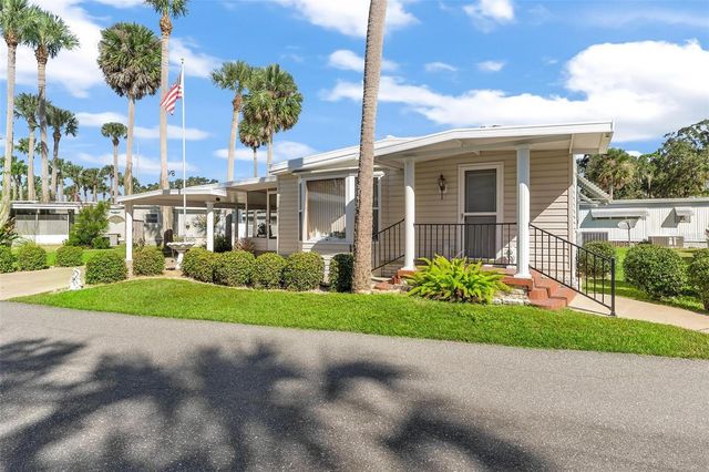 97 HICKORY LANE, Eustis, FL 32726