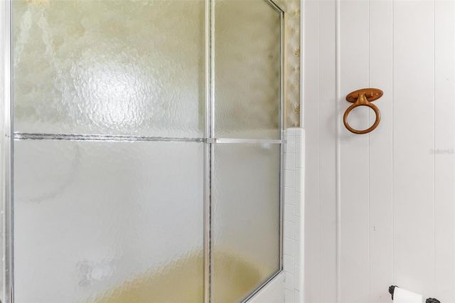 97 HICKORY LANE, Eustis, FL 32726