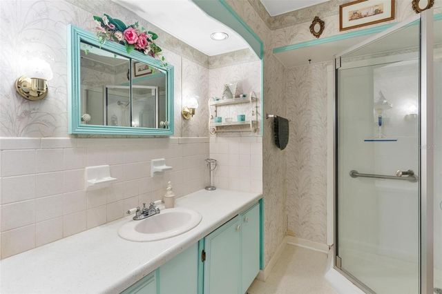 97 HICKORY LANE, Eustis, FL 32726