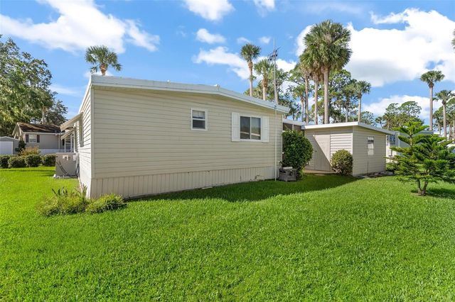 97 HICKORY LANE, Eustis, FL 32726