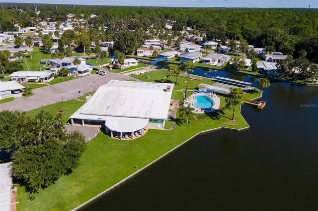 97 HICKORY LANE, Eustis, FL 32726