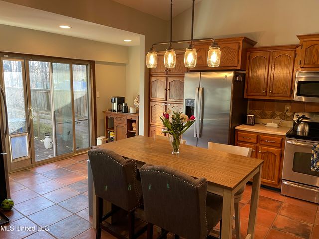 1915 Gayfer Drive, Horn Lake, MS 38637