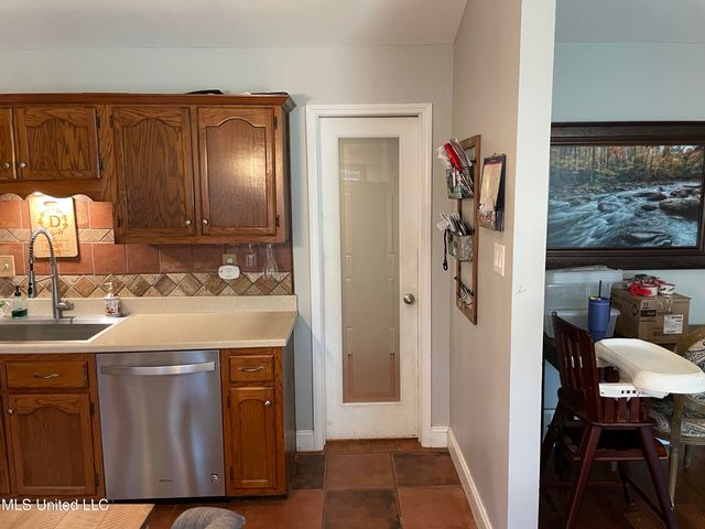 1915 Gayfer Drive, Horn Lake, MS 38637