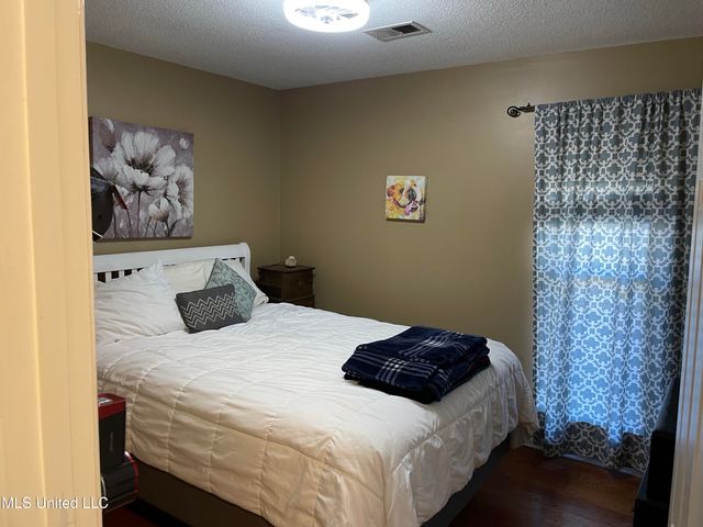 1915 Gayfer Drive, Horn Lake, MS 38637