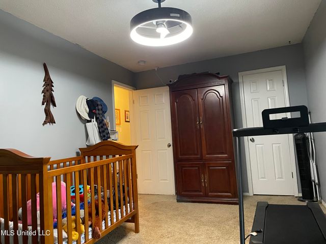 1915 Gayfer Drive, Horn Lake, MS 38637