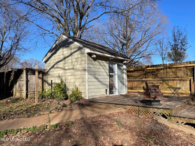 1915 Gayfer Drive, Horn Lake, MS 38637