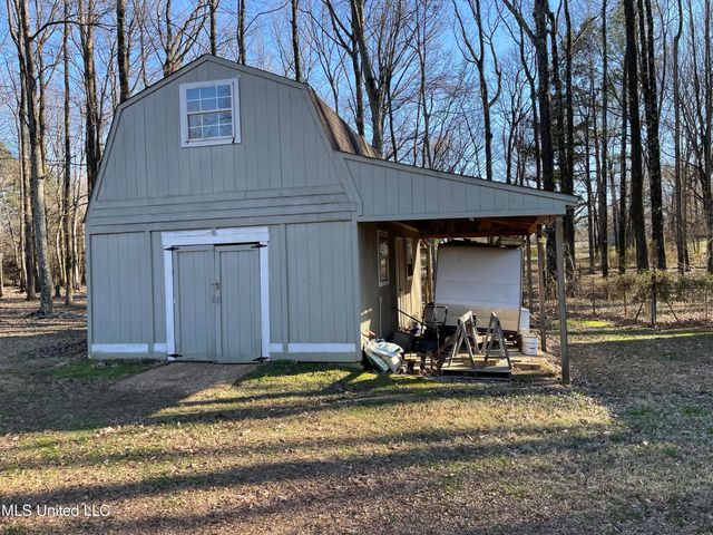 1915 Gayfer Drive, Horn Lake, MS 38637