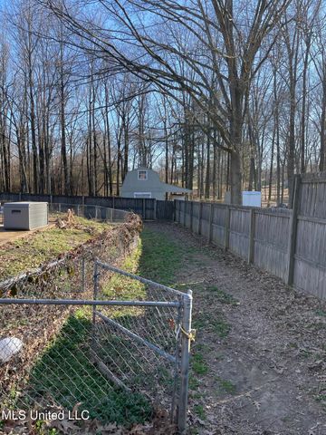 1915 Gayfer Drive, Horn Lake, MS 38637