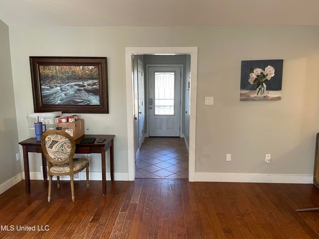 1915 Gayfer Drive, Horn Lake, MS 38637