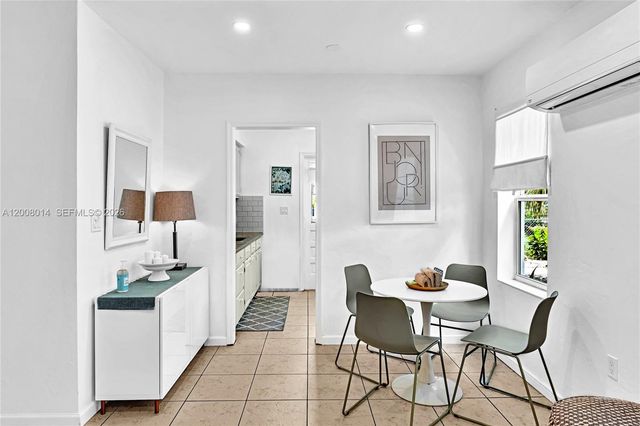 1220 NE 128th St, North Miami, FL 33161